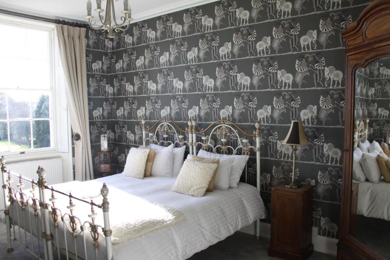 Готель Longville House Upper Welson Екстер'єр фото