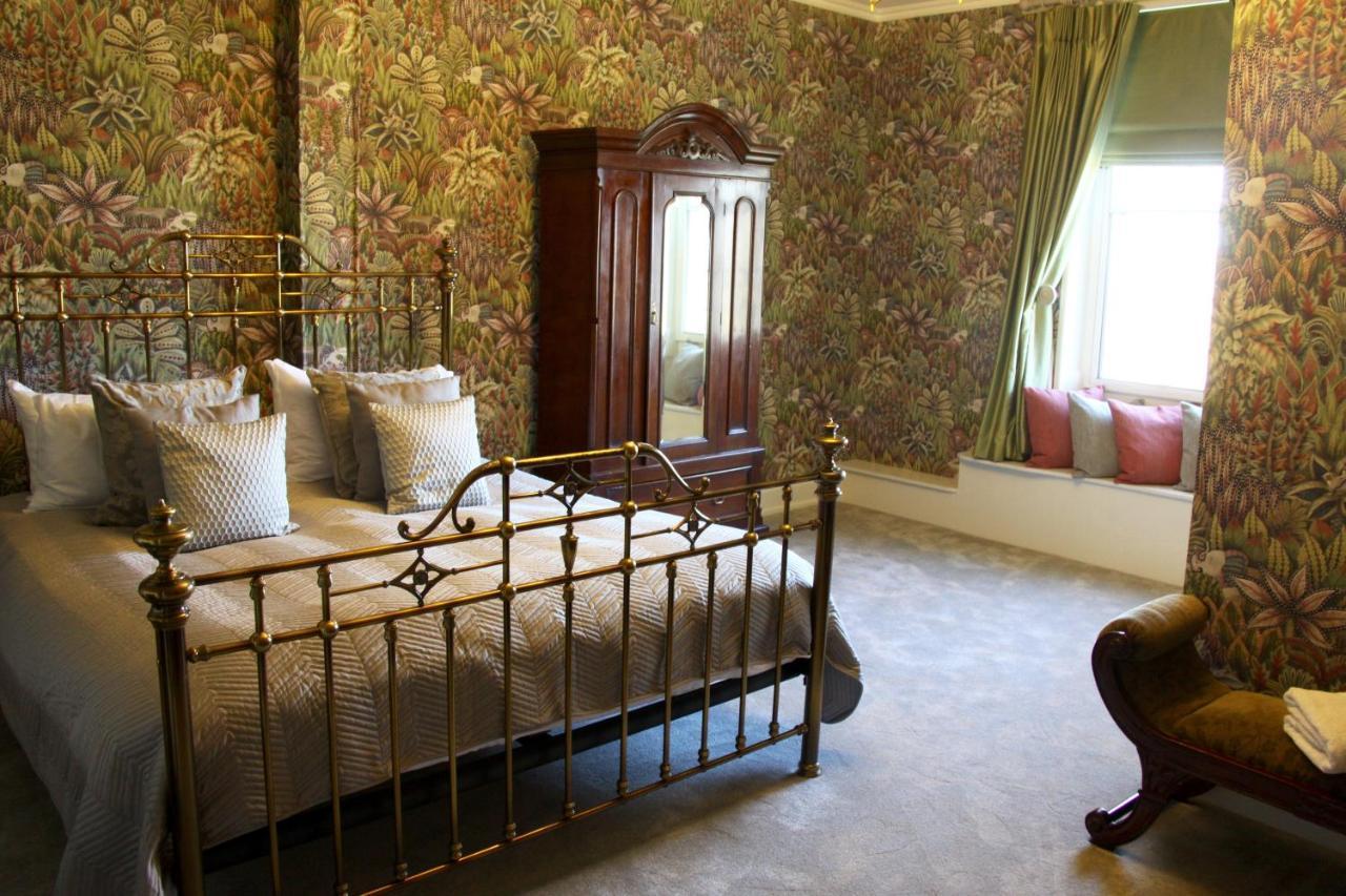 Готель Longville House Upper Welson Екстер'єр фото
